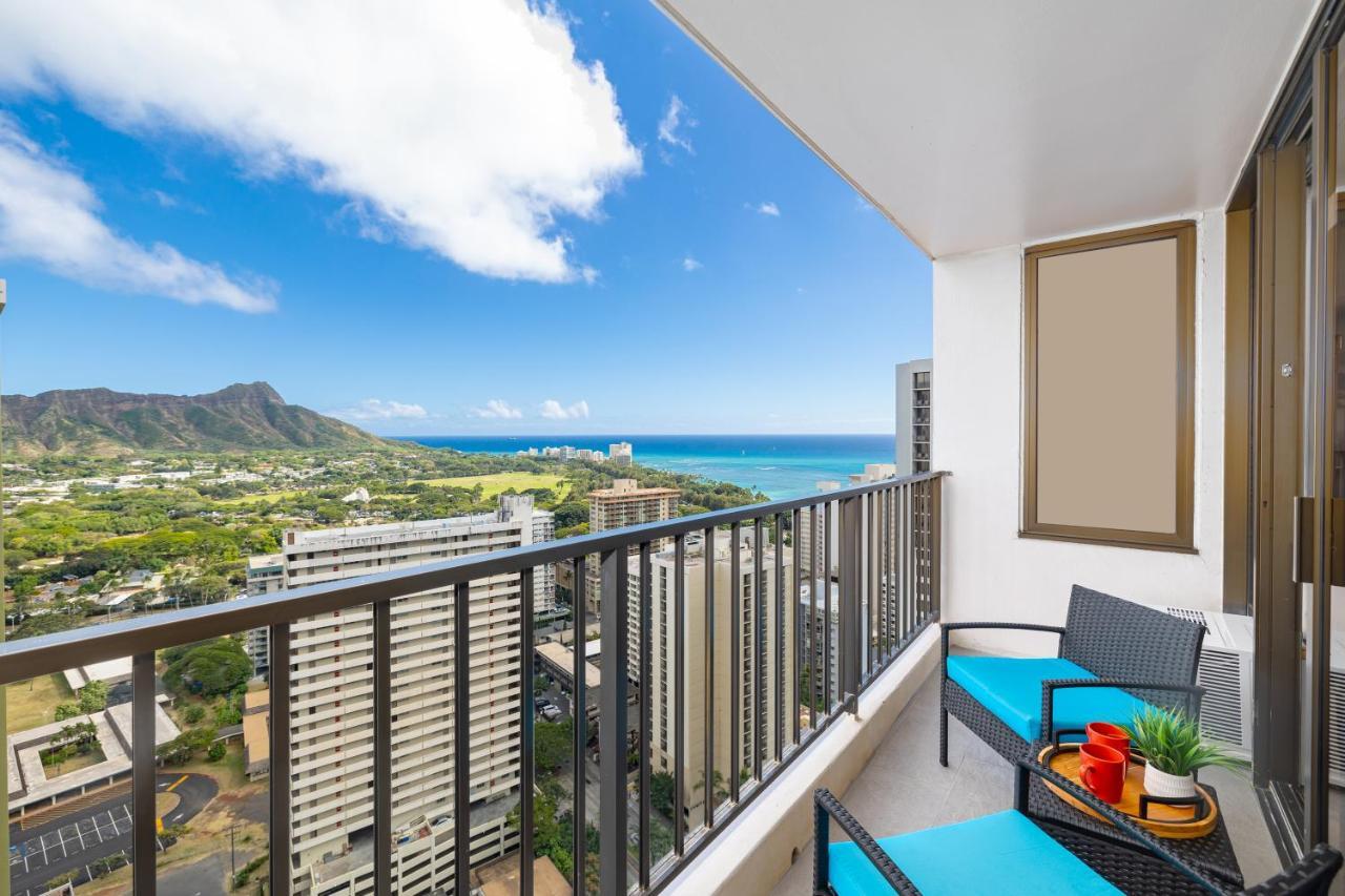 Ocean & Diamond Head Views - Near Beach - Parking! Honolulu Buitenkant foto