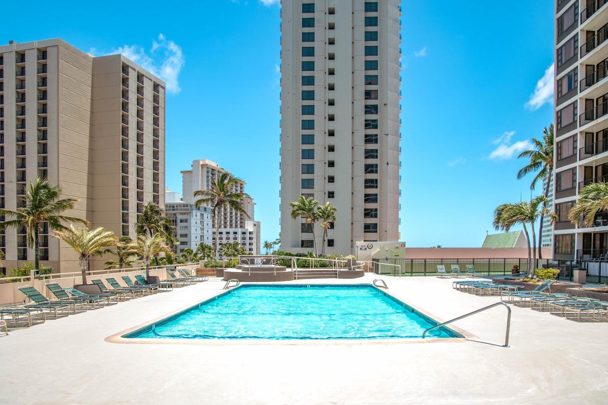 Ocean & Diamond Head Views - Near Beach - Parking! Honolulu Buitenkant foto
