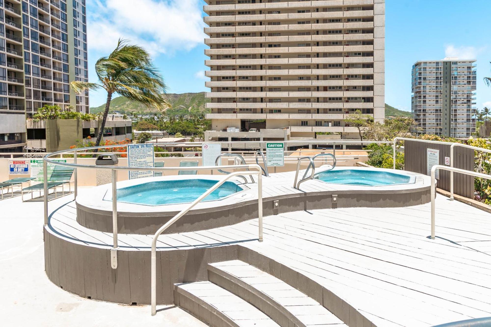 Ocean & Diamond Head Views - Near Beach - Parking! Honolulu Buitenkant foto